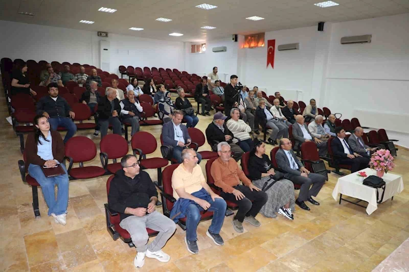 Ağın’da zirai don sonrası bilgilendirme toplantısı
