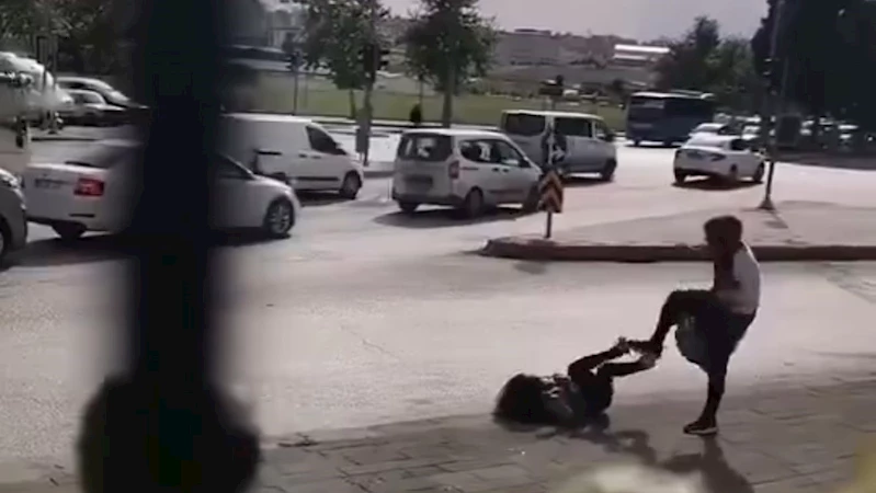 Gaziantep’te kadınların kavgası kamerada
