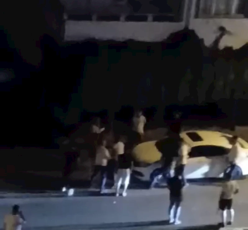 İki grup arasında çıkan kavgada 3 kişi yaralandı
